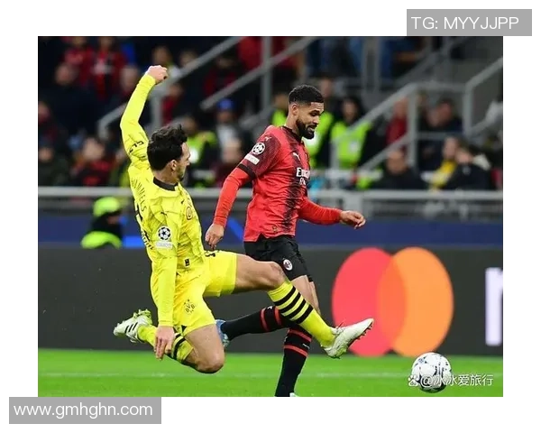 AC米兰友谊赛大胜曼联五球横扫引发转会传闻热潮 AC米兰友谊赛大胜曼联五球横扫引发转会传闻热潮