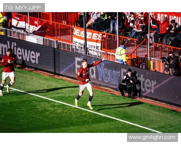 足总杯激战：AC米兰与利物浦鏖战成平局乌龙球瞬间引发全场热议